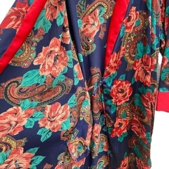 Vintage Victoria’s Secret Gold Label Paisley Floral Satin Long Kimono Robe - Picture 10 of 15
